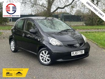 Toyota AYGO 1.0 VVT-i Black Hatchback 5dr Petrol Manual Euro 4 (67 bhp)