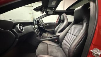 Mercedes-Benz A Class 2.1 A200d AMG Line (Premium Plus) Hatchback 5dr Diesel 7G-DCT Eu