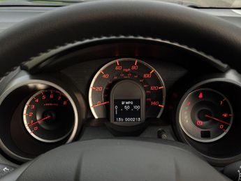 Honda Jazz 1.4 i-VTEC ES Plus Hatchback 5dr Petrol CVT Euro 5 (99 ps)