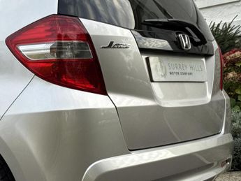 Honda Jazz 1.4 i-VTEC ES Plus Hatchback 5dr Petrol CVT Euro 5 (99 ps)