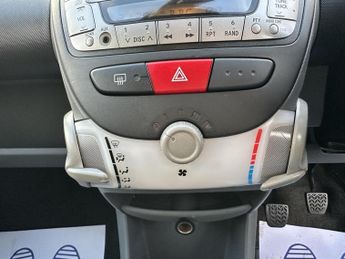 Citroen C1 1.0i Rhythm Hatchback 5dr Petrol Manual Euro 4 (67 ps)