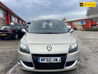 Renault Scenic 1.5 dCi Dynamique TomTom MPV 5dr Diesel Manual Euro 4 (106 ps)