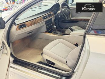 BMW 3 Series 2.0 320d SE Coupe 2dr Diesel Steptronic Euro 4 (177 ps)