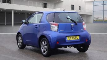 Toyota iQ 1.0 VVT-i 2 Hatchback 3dr Petrol Multidrive Euro 5 (68 ps)