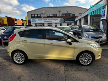 Ford Fiesta 1.4 Titanium Hatchback 5dr Petrol Automatic (154 g/km, 94 bhp)