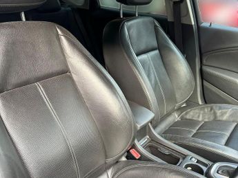 Vauxhall Astra 1.6 16v Elite Hatchback 5dr Petrol Auto Euro 5 (115 ps)