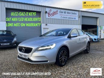 Volvo V40 2.0 T3 Momentum Nav Plus Hatchback 5dr Petrol Manual Euro 6 (s/s