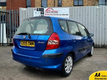 Honda Jazz 1.4 i-DSI SE Hatchback 5dr Petrol CVT-7 (139 g/km, 82 bhp)