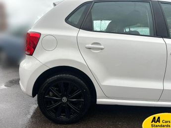 Volkswagen Polo 1.4 SEL Hatchback 5dr Petrol DSG Euro 5 (85 ps)