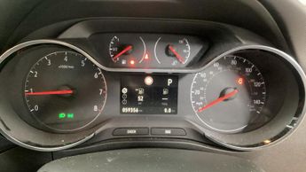 Vauxhall Crossland X 1.2 Turbo GPF Elite Nav SUV 5dr Petrol Auto Euro 6 (s/s) (110 ps