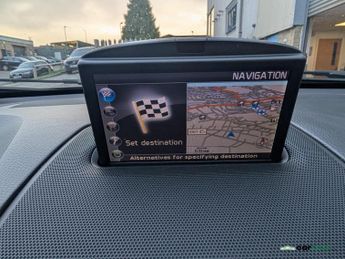 Volvo XC90 2.4 D5 R-Design Nav SUV 5dr Diesel Geartronic 4WD Euro 5 (200 ps