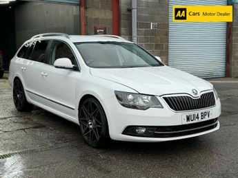 Skoda Superb 2.0 TDI Elegance Estate 5dr Diesel Manual Euro 5 (s/s) (170 ps)