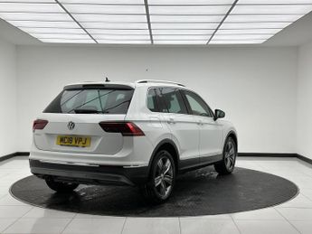 Volkswagen Tiguan 2.0 TDI SEL SUV 5dr Diesel DSG Euro 6 (s/s) (150 ps)