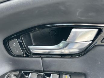 Land Rover Range Rover Evoque 2.0 TD4 HSE Dynamic Lux SUV 5dr Diesel Auto 4WD Euro 6 (s/s) (18