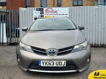 Toyota Auris 1.8 VVT-h Excel Hatchback 5dr Petrol Hybrid CVT Euro 5 (s/s) (13