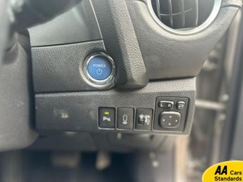 Toyota Auris 1.8 VVT-h Excel Hatchback 5dr Petrol Hybrid CVT Euro 5 (s/s) (13