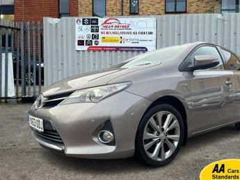 Toyota Auris 1.8 VVT-h Excel Hatchback 5dr Petrol Hybrid CVT Euro 5 (s/s) (13