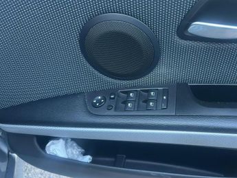 BMW 3 Series 2.0 318d M Sport Saloon 4dr Diesel Steptronic Euro 5 (143 ps)