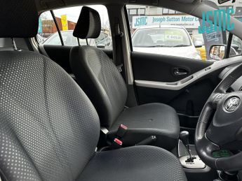 Toyota Yaris 1.33 Dual VVT-i TR Hatchback 5dr Petrol MultiMode Euro 4 (s/s) (