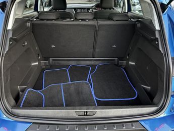 Vauxhall Grandland X 1.2 Turbo SE SUV 5dr Petrol Manual Euro 6 (s/s) (130 ps)