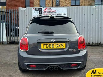 MINI Hatch 2.0 Cooper SD Hatchback 3dr Diesel Auto 6Spd Euro 6 (s/s) (170 p