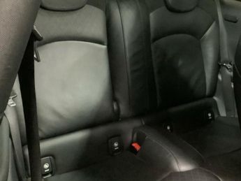 MINI Hatch 2.0 Cooper SD Hatchback 3dr Diesel Auto 6Spd Euro 6 (s/s) (170 p