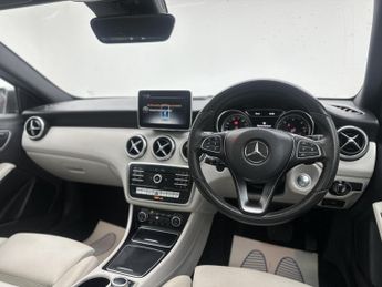 Mercedes-Benz A Class 1.5 A180d Sport (Premium Plus) Hatchback 5dr Diesel 7G-DCT Euro 