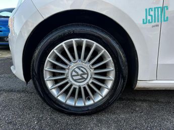 Volkswagen up! 1.0 High up! Hatchback 5dr Petrol ASG Euro 5 (75 ps)