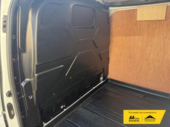 Ford Transit Custom 2.0 300 EcoBlue Limited Panel Van 5dr Diesel Auto L2 H1 Euro 6 (