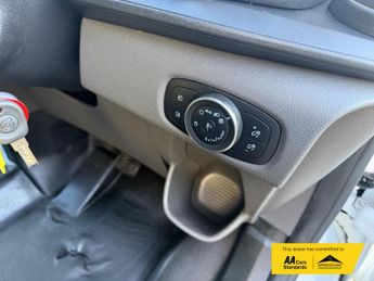 Ford Transit Custom 2.0 300 EcoBlue Limited Panel Van 5dr Diesel Auto L2 H1 Euro 6 (