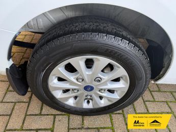 Ford Transit Custom 2.0 300 EcoBlue Limited Panel Van 5dr Diesel Auto L2 H1 Euro 6 (