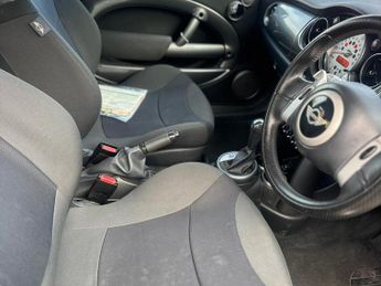 MINI Hatch 1.6 One Hatchback 3dr Petrol CVT Euro 4 (90 bhp)