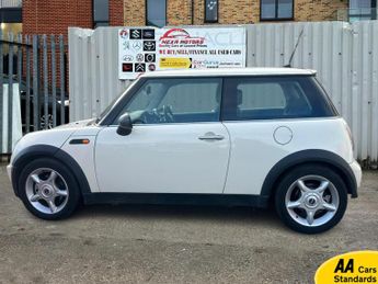 MINI Hatch 1.6 One Hatchback 3dr Petrol CVT Euro 4 (90 bhp)