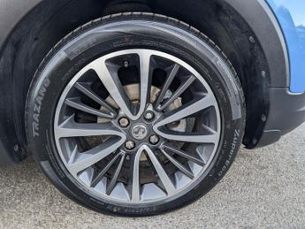 Vauxhall Crossland X 1.2 Elite SUV 5dr Petrol Manual Euro 6 (83 ps)