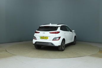 Hyundai KONA 64kWh Premium SUV 5dr Electric Auto (10.5kW Charger) (204 ps)