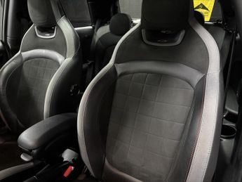 MINI Hatch 2.0 Cooper S Sport Hatchback 3dr Petrol Steptronic Euro 6 (s/s) 