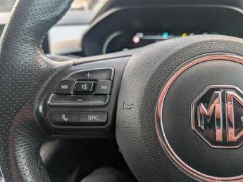 MG MG5 61.1kWh Trophy Long Range Estate 5dr Electric Auto (156 ps)