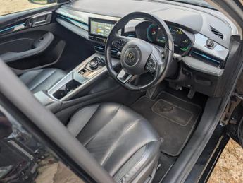 MG MG5 61.1kWh Trophy Long Range Estate 5dr Electric Auto (156 ps)