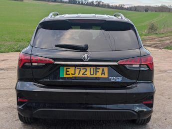 MG MG5 61.1kWh Trophy Long Range Estate 5dr Electric Auto (156 ps)