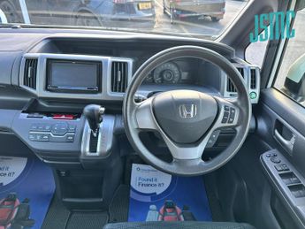 Honda Stepwagon G COMFORT SEL, Automatic, 8 Seater, petrol. 