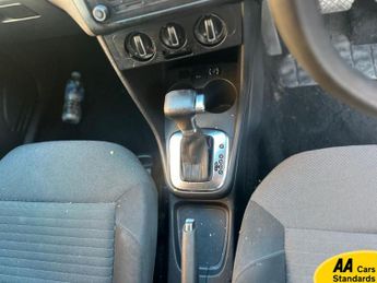 Volkswagen Polo 1.4 SE Hatchback 5dr Petrol DSG Euro 5 (85 ps)