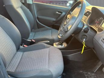 Volkswagen Polo 1.4 SE Hatchback 5dr Petrol DSG Euro 5 (85 ps)