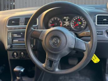 Volkswagen Polo 1.4 SE Hatchback 5dr Petrol DSG Euro 5 (85 ps)