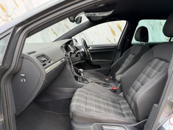 Volkswagen Golf 2.0 TDI GTD Hatchback 5dr Diesel DSG Euro 6 (s/s) (184 ps)