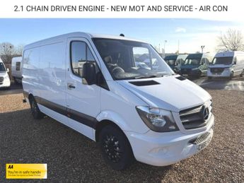 Mercedes Sprinter 2.1 314 CDi Panel Van 5dr Diesel Manual RWD L2 (213 g/km, 140 bh