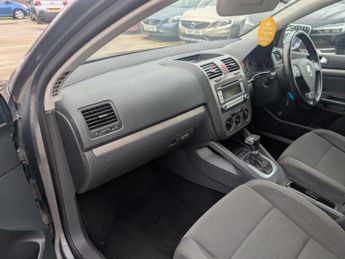 Volkswagen Golf 1.9 TDI Match Hatchback 5dr Diesel DSG (153 g/km, 103 bhp)