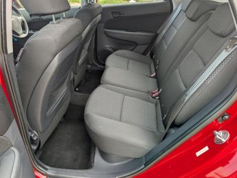 Hyundai i30 1.6 Comfort Hatchback 5dr Petrol Manual Euro 5 (124 bhp)