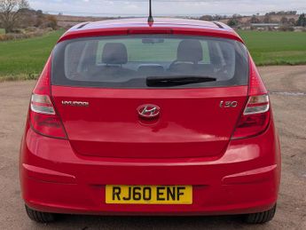 Hyundai i30 1.6 Comfort Hatchback 5dr Petrol Manual Euro 5 (124 bhp)