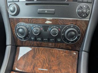 Mercedes-Benz C Class 1.8 C180 Kompressor Classic SE Saloon 4dr Petrol Automatic (193 