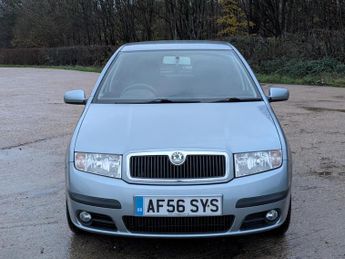 Skoda Fabia 1.2 HTP 12V Ambiente Hatchback 5dr Petrol Manual (140 g/km, 64 b